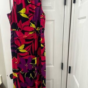 London Times Sleeveless Maxi Dress in Fuchsia, Purple & Black